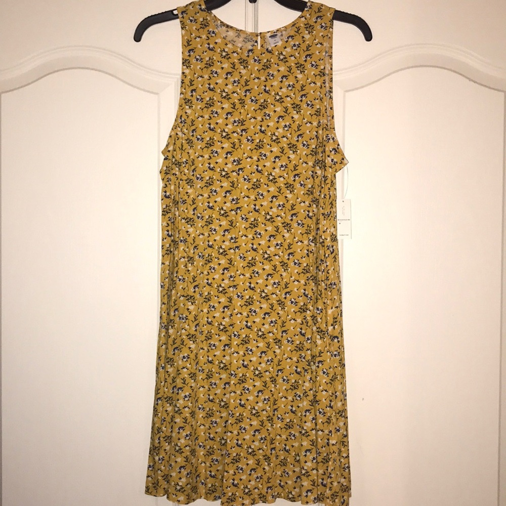 🌟Old Navy Sleeveless Floral Slip Dress🌟